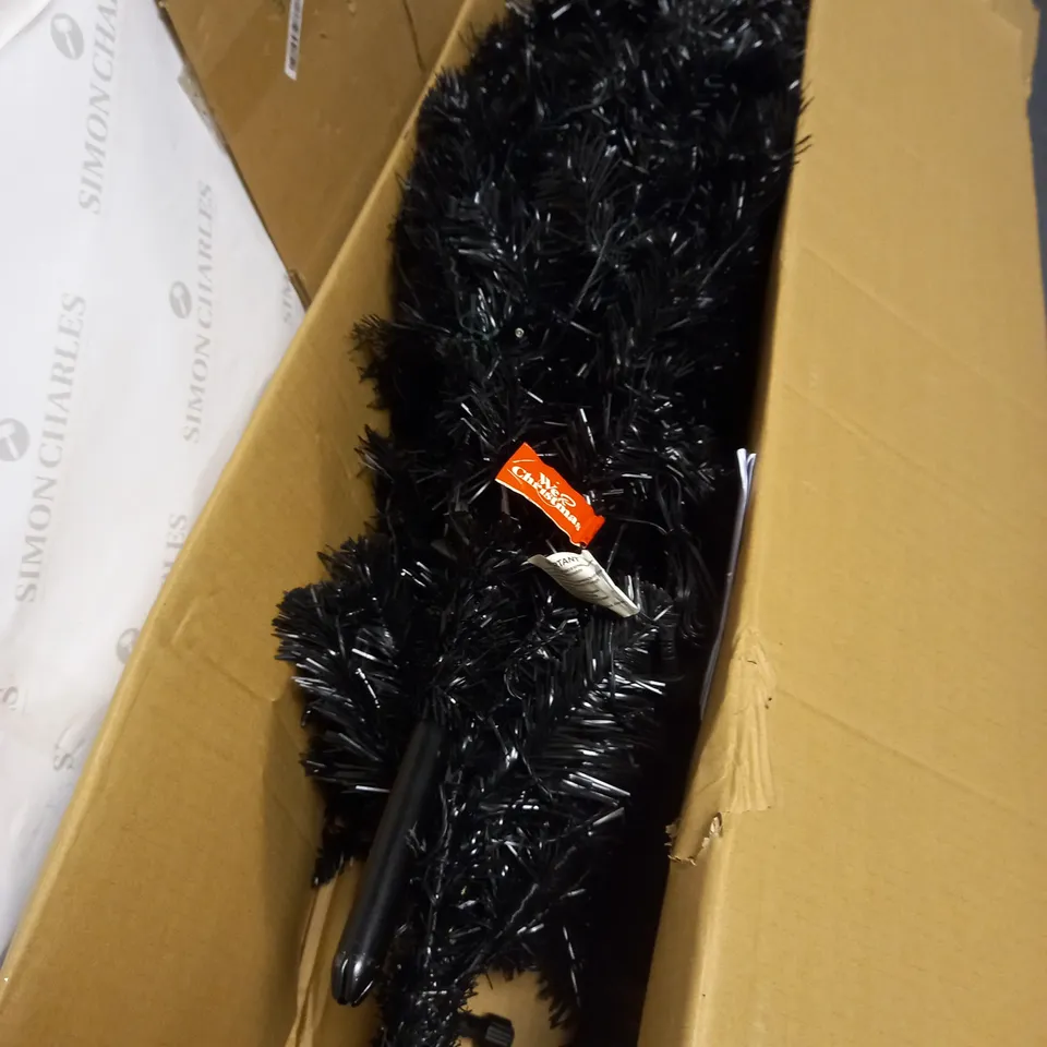 WEX CHRISTMAS BLACK PRE LIT TREE APPROX. 140CM TALL 