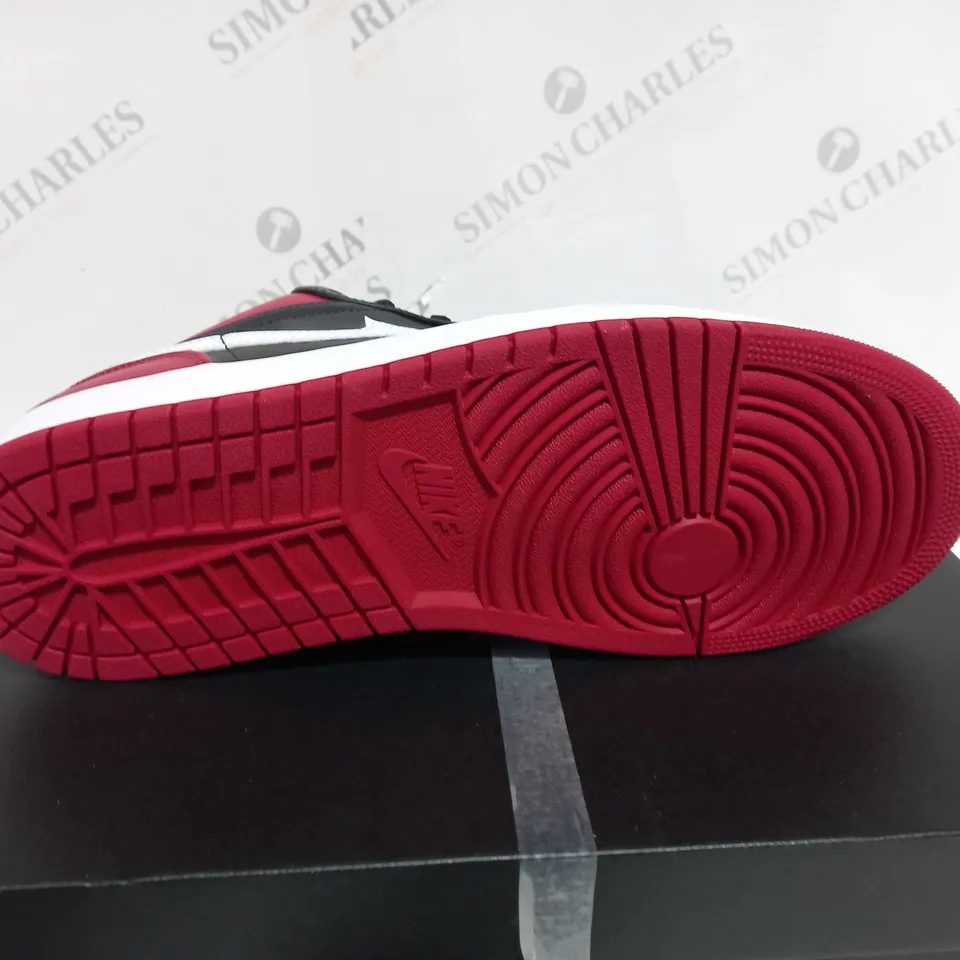 BOXED AIR JORDAN 1 LOW RED & BLACK - UK SIZE 11