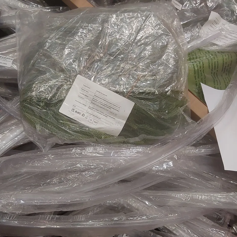 PALLET CONTAINING A LARGE QUANTITY OF ASSORTED ITEMS INCLUDING: PRESSURE CURVED SHOWER SCREEN PARTS, NORFOLK PINE GARLANDS, HYDROPONIC BUCKETS ECT