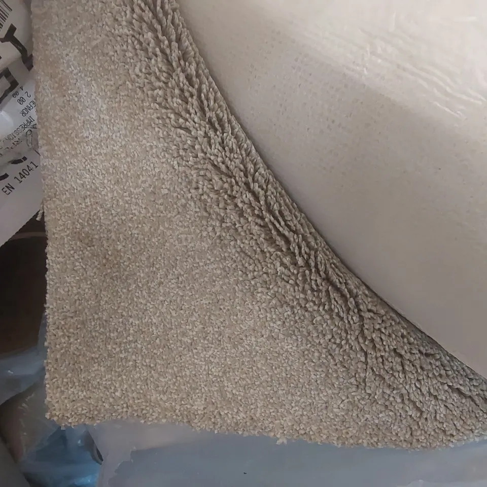 ROLL OF QUALITY FIRST IMPRESSIONS HUMBLE CARPET - APPROXIMATELY 2 x 5m