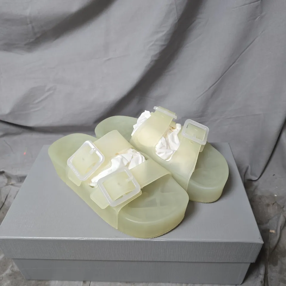BALENCIAGA TWO-STRAP SANDALS – PALE YELLOW TRANSLUCENT EVA SIZE 36 BOXED