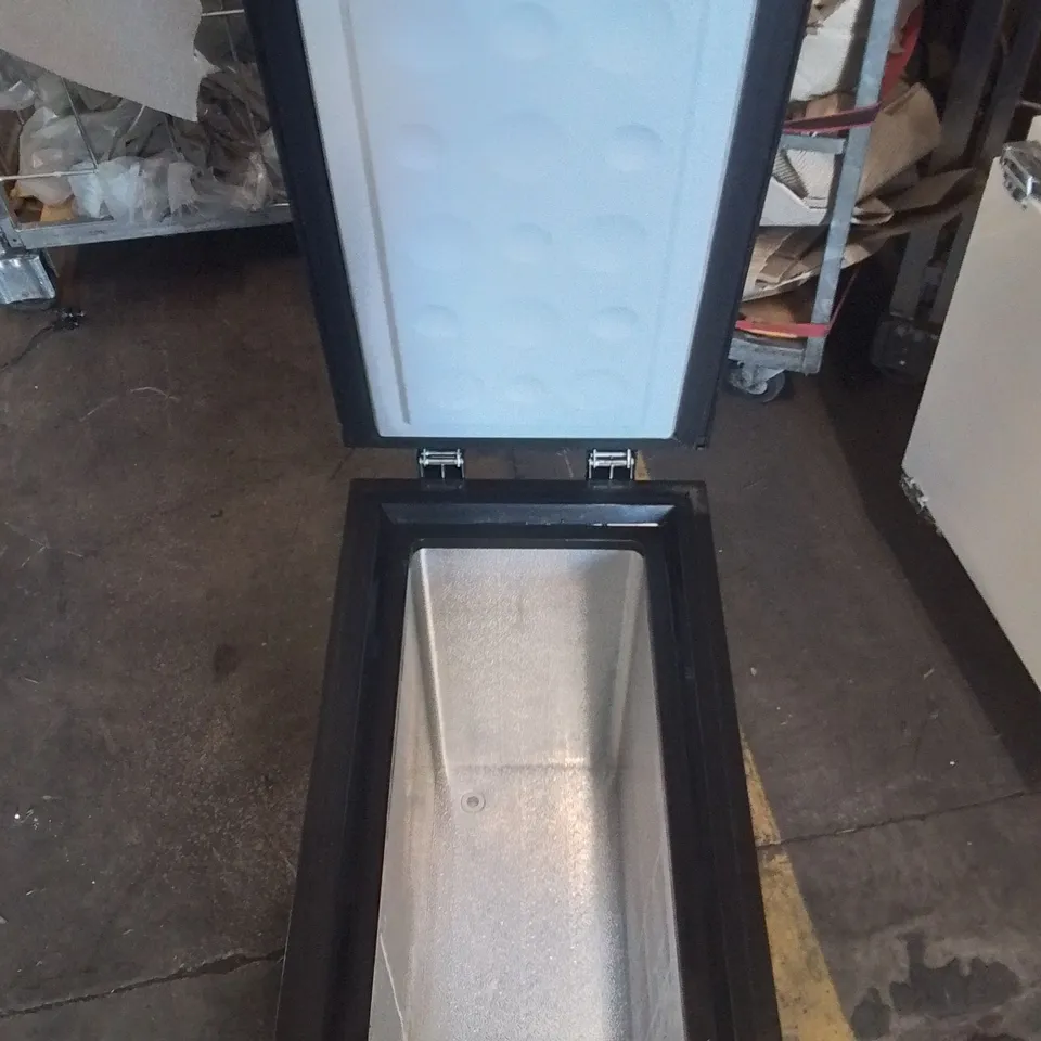 SIA 36CM BLACK SLIMLINE CHEST FREEZER –  CHF60B