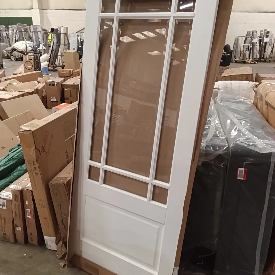 BOXED DOOR 198CM X 84CM - WHITE (1 BOX)