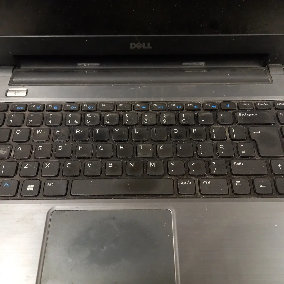 DELL LATITUDE 3440 LAPTOP IN BRUSHED GREY