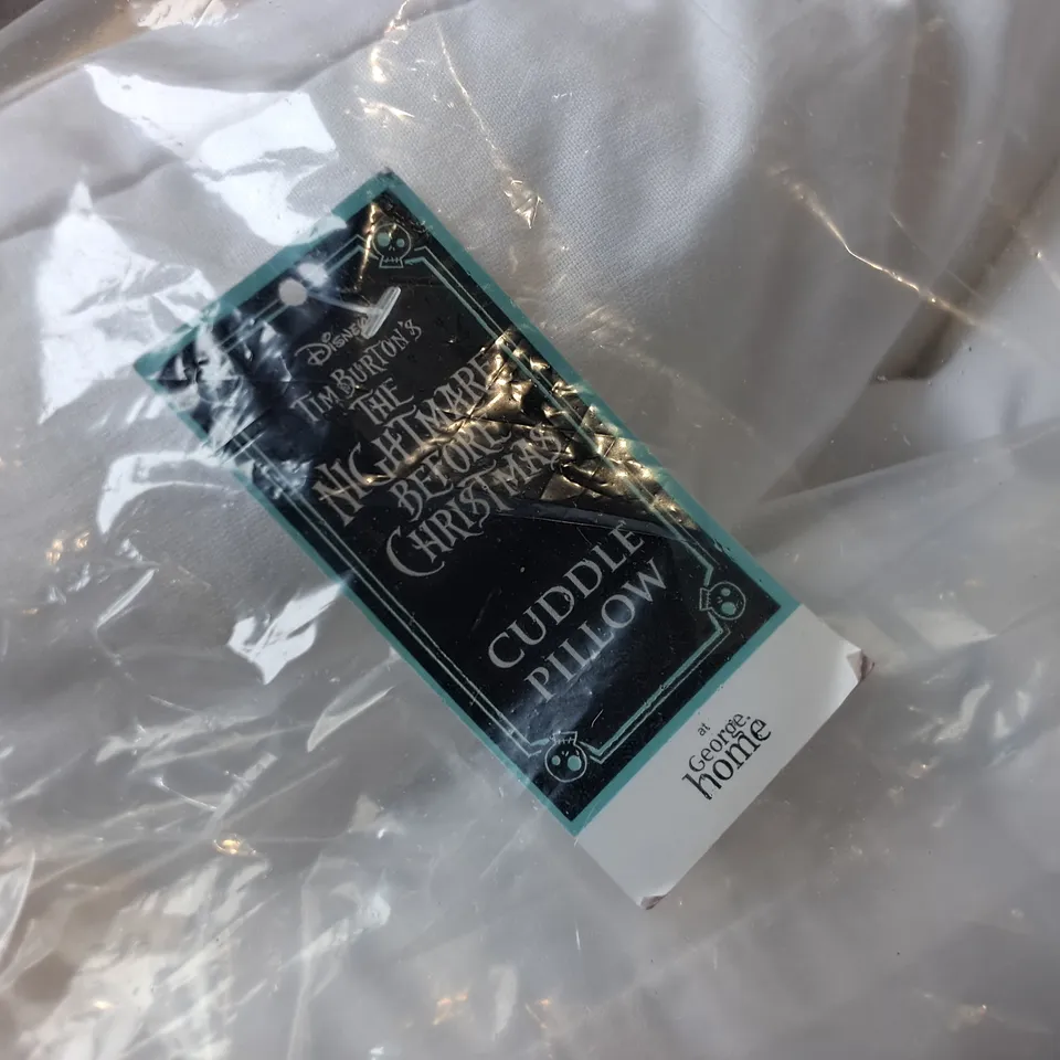 PALLET CONTAINING APPROXIMATELY 24 BRAND NEW NIGHTMARE BEFORE CHRISTMAS CUDDLE CUSHIONS
