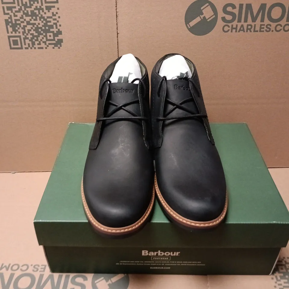 BOXED PAIR OF BARBOUR READHEAD SHOES IN BLACK - UK 11