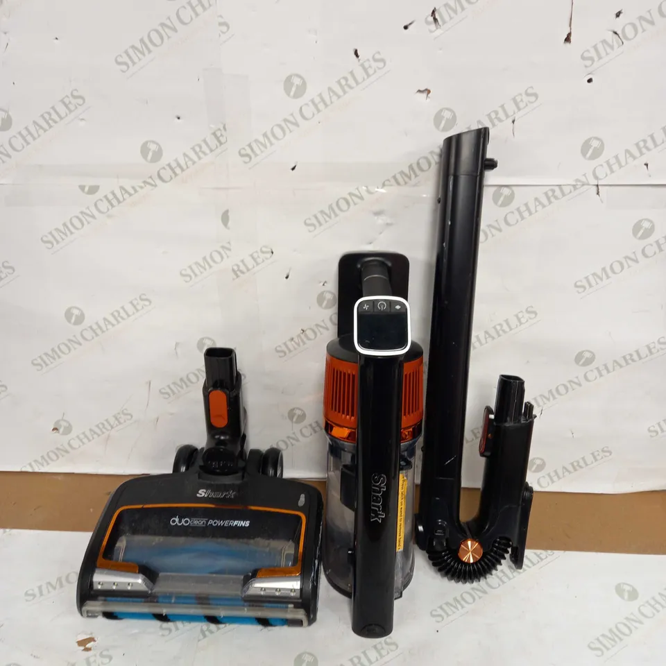 SHARK CORDLESS STICK VACUUM CLEANER 