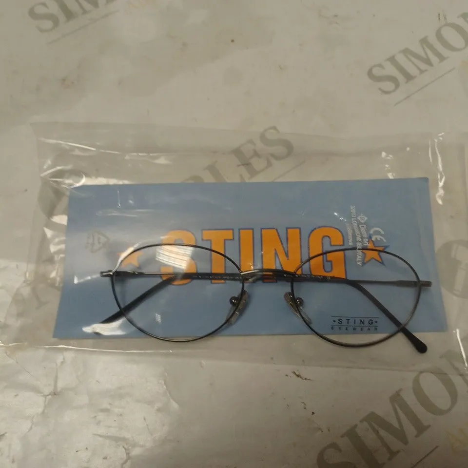10 STING OCCHIALI GLASSES - V54319/0672