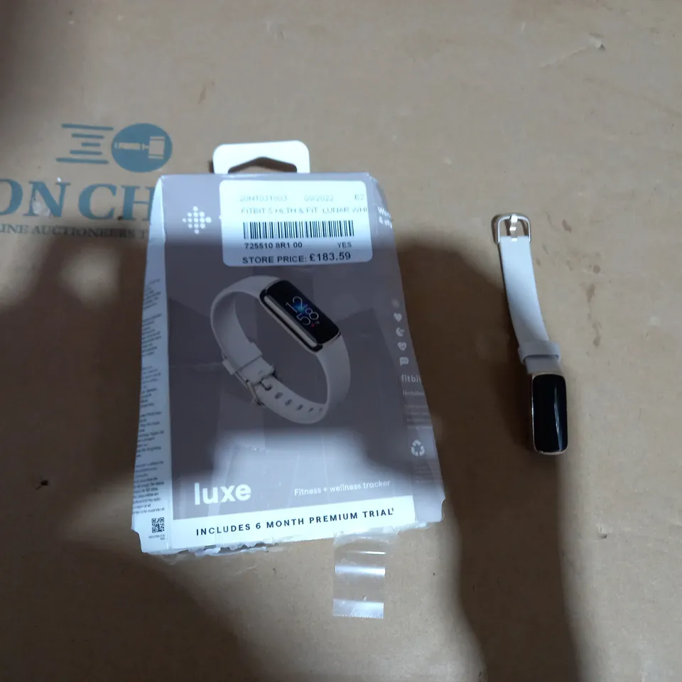 FITBIT LUXE HEALTH AND FITNESS TRACKER LUNAR WHITE 