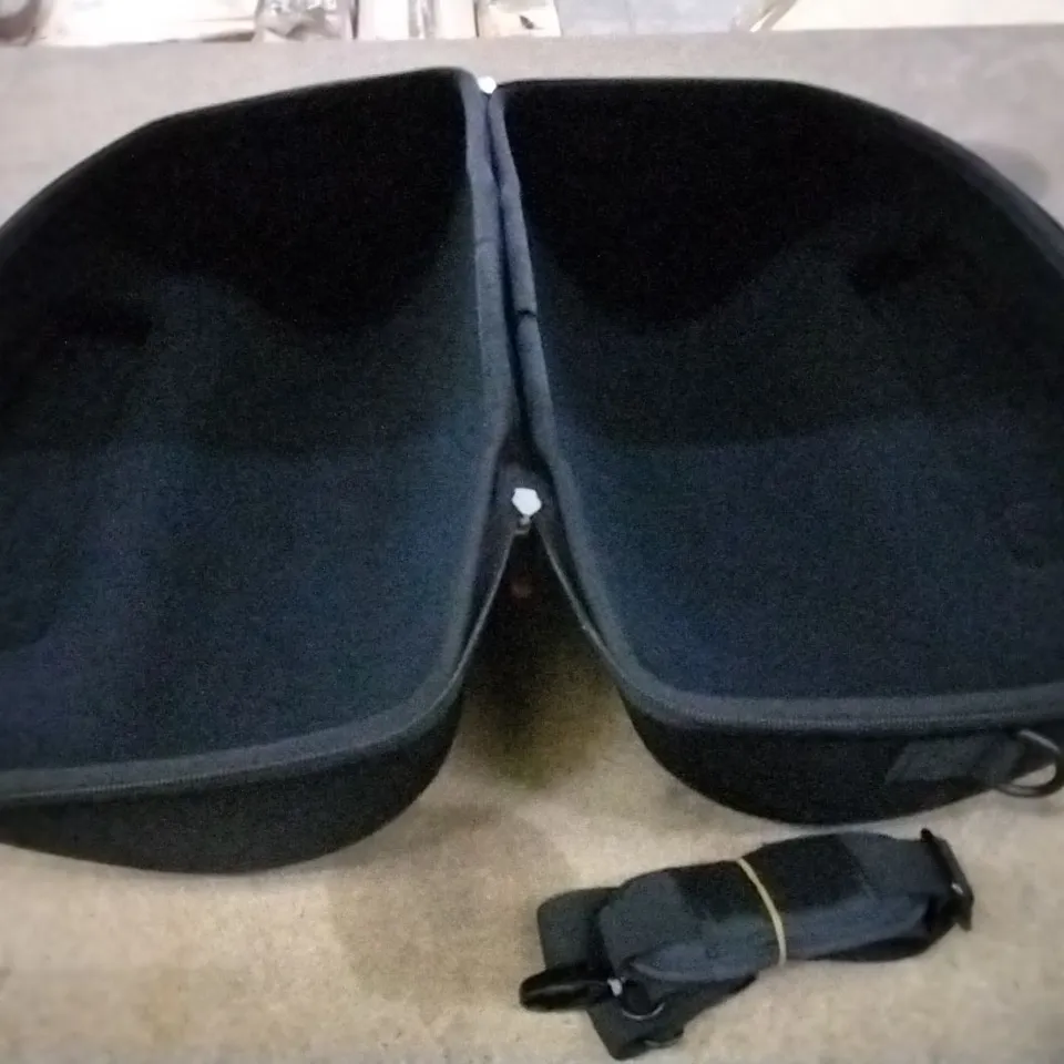 HERMIT SHELL REINFORCED BAG