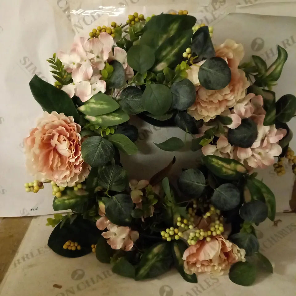 SPRING WREATH 22 INCH RRP £29.99