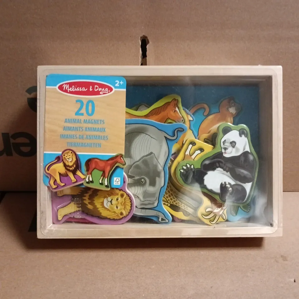MELISSA & DOUG 20-PIECE ANIMAL MAGNETS
