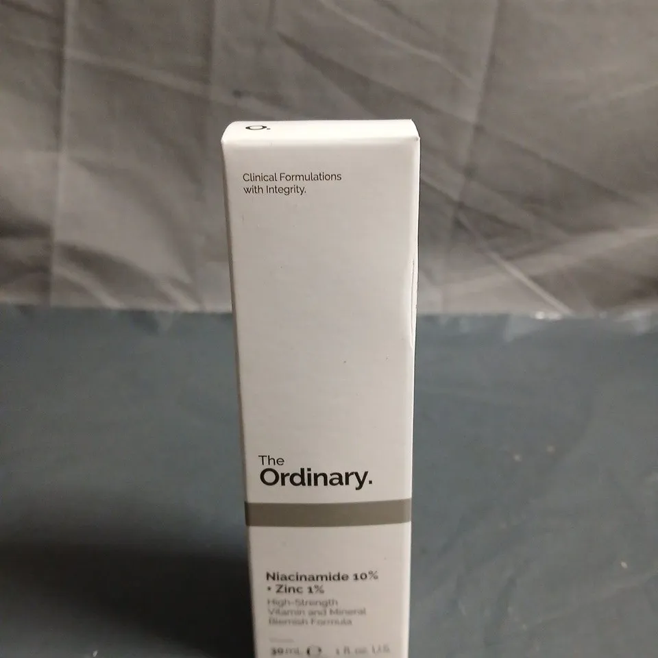 THE ORDINARY NIACINAMIDE 10% + ZINC 1% FACIAL SERUM – 30 ML