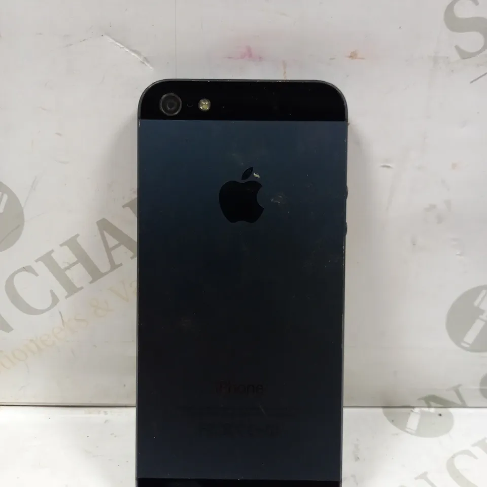 APPLE IPHONE 5 (A1429) SMARTPHONE 