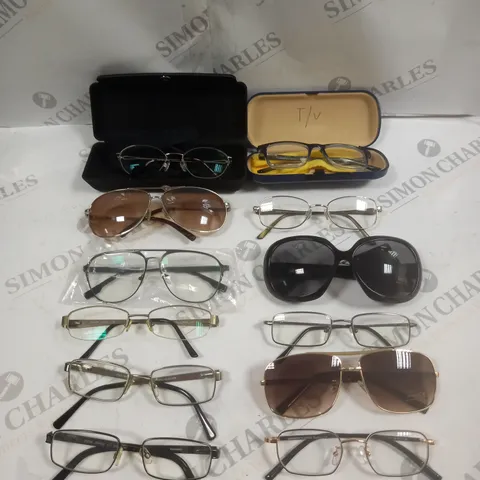 APPROXIMATELY 10 ASSORTED PRESCRIPTION & SUNGLASSES FROM VARIOUS BRANDS TO INCLUDE JULIAN BEAUMONT, SPECSAVERS, ZIPS ETC