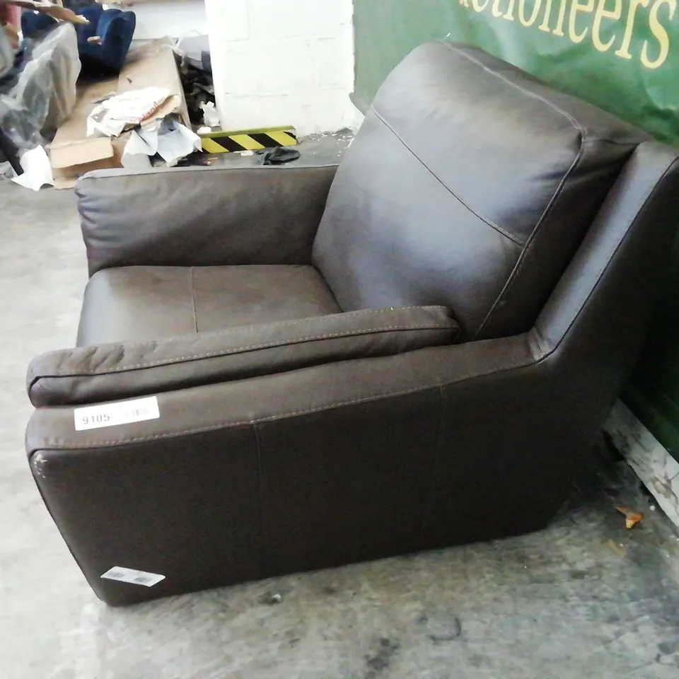 DESIGNER SOFOLOGY FELLINI BROWN LEATHER ARMCHAIR