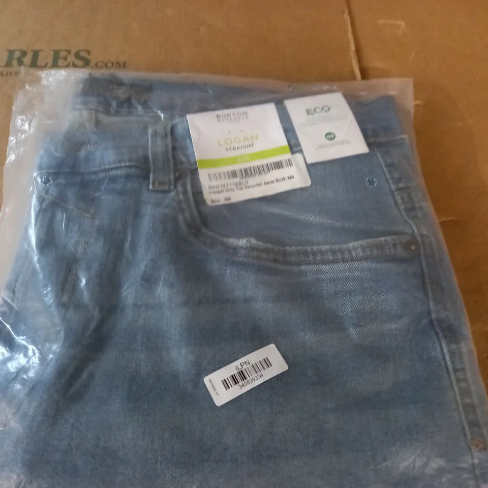 BAGGED BURTON MENSWEAR LOGAN STRAIGHT JEANS IN DIRTY TINT - 32 S