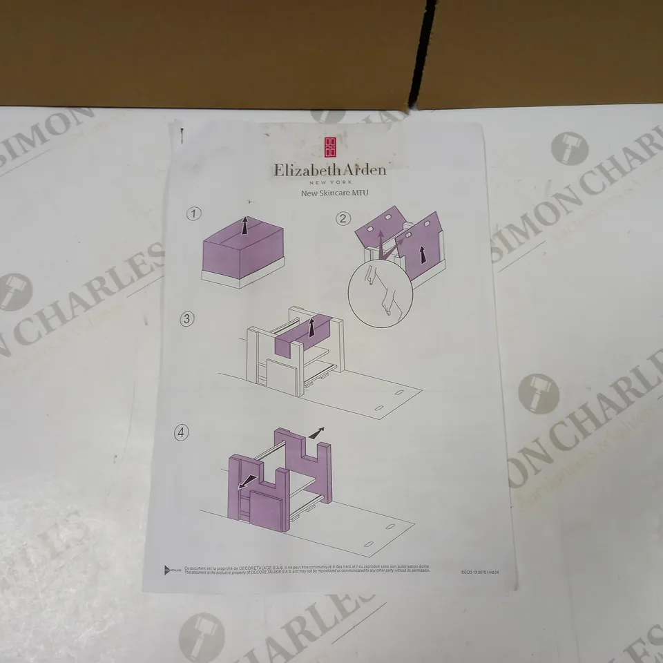 PALLET OF 4 ELIZABETH ARDEN INTERNATIONAL DISPLAY UNITS - COLLECTION ONLY