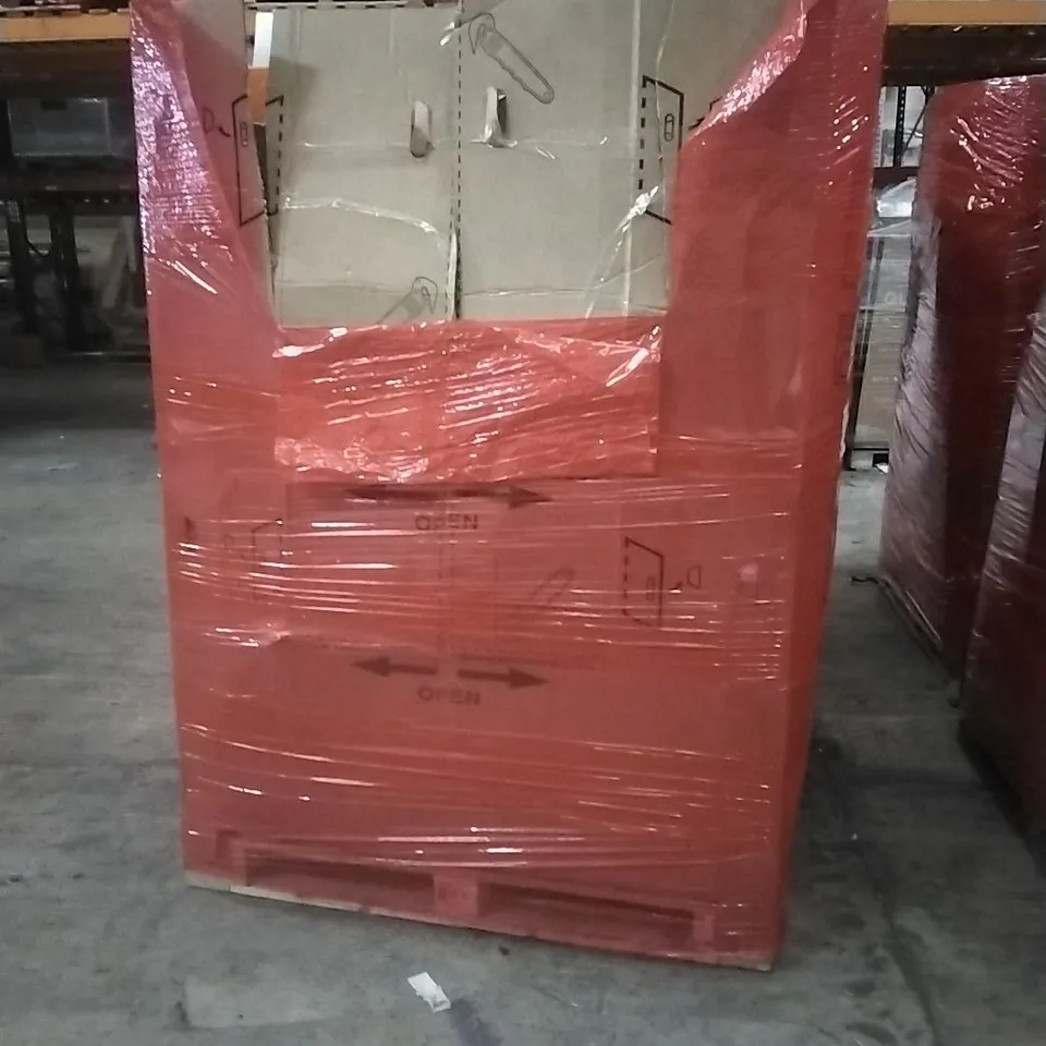 PALLET OF ASSORTED ITEMS TO INCLUDE; COOKING PAN, ELECTRIC AQUARIUM CLEANER