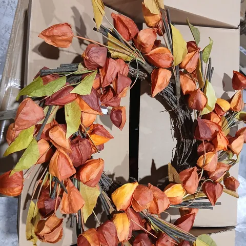 FOUR GISELA GRAHAM AUTUMN LEAVES WREATH – DECORATIVE DOOR/WALL ORNAMENT