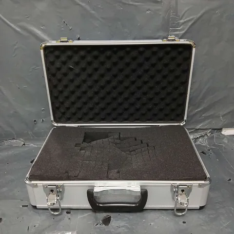 PADDED BRIEFCASE WITH KEYS 