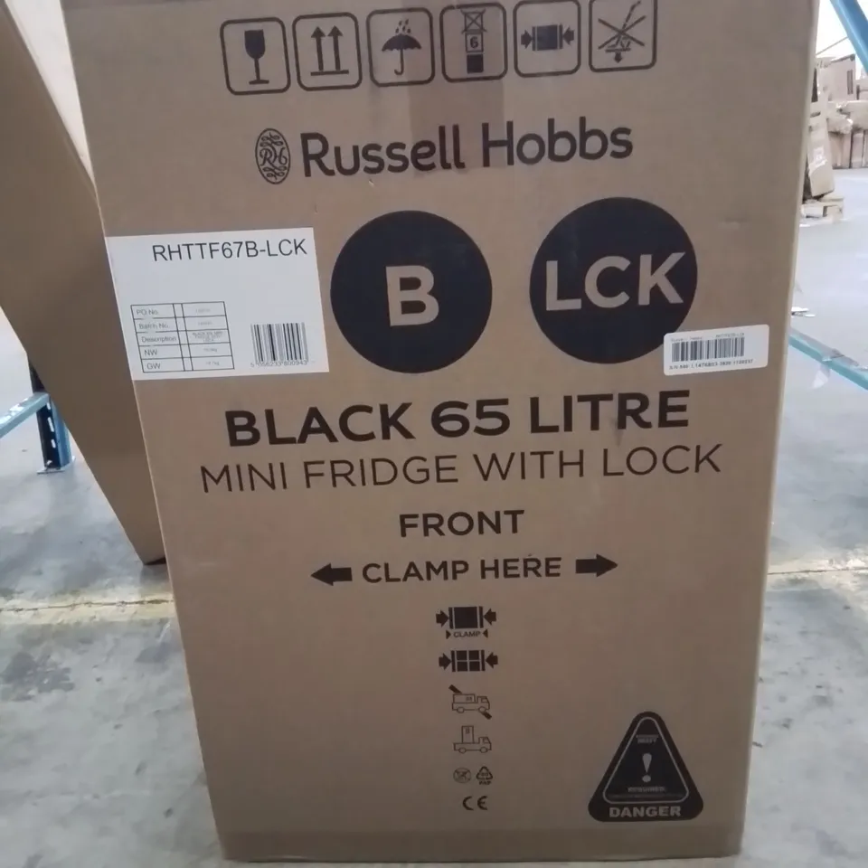 BRAND NEW RUSSELL HOBBS BLACK 65 LITRE MINI FRIDGE WITH LOCK 