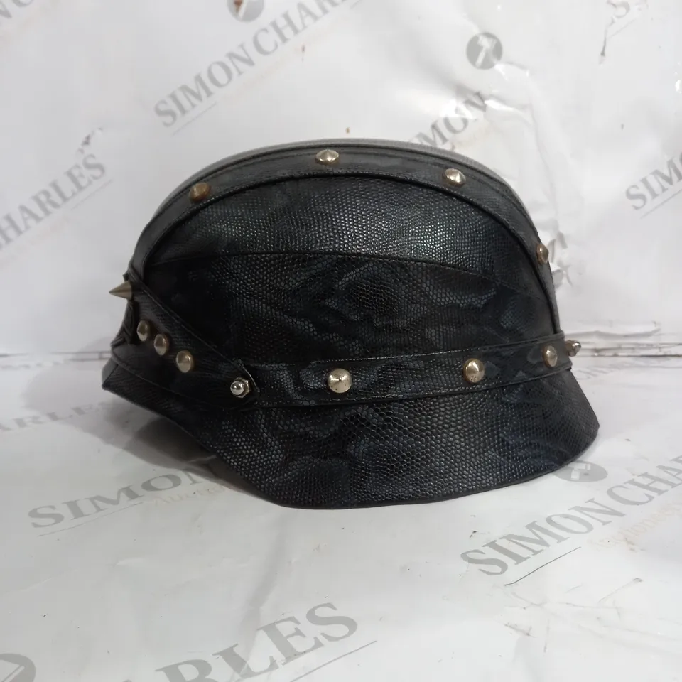 CUSTOM HARLEY DAVIDSON HELMET UNKNOW SIZE 