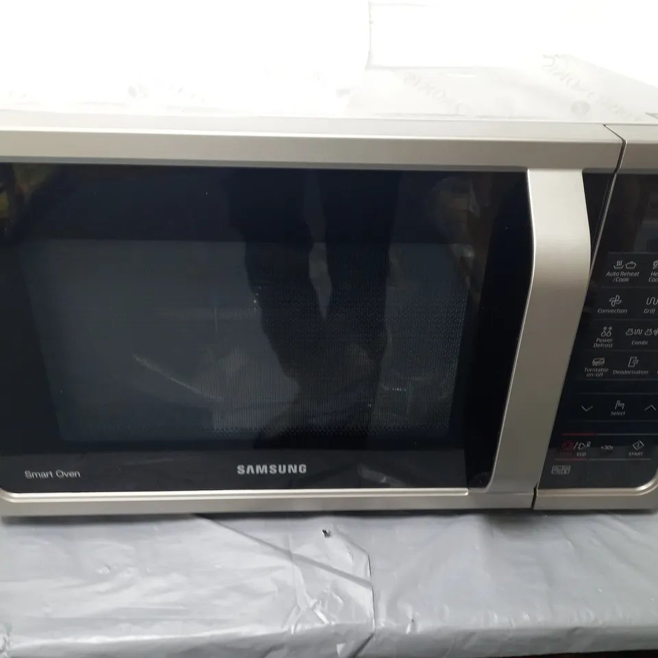 BOXED SAMSUNG MC28H5013ASEU FREESTANDING SMART OVEN RRP £244.99