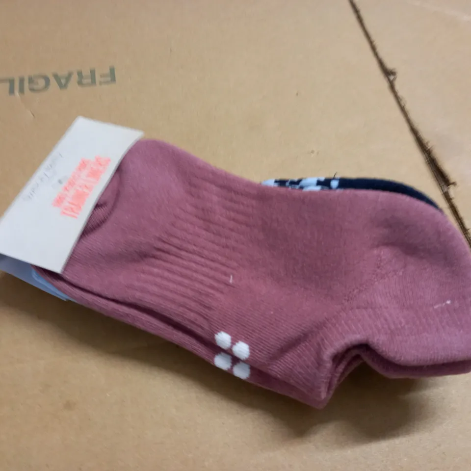 SWEATY BETTY WORKOUT TRAINERS 3-PACK OF SOCKS - UK 2-5