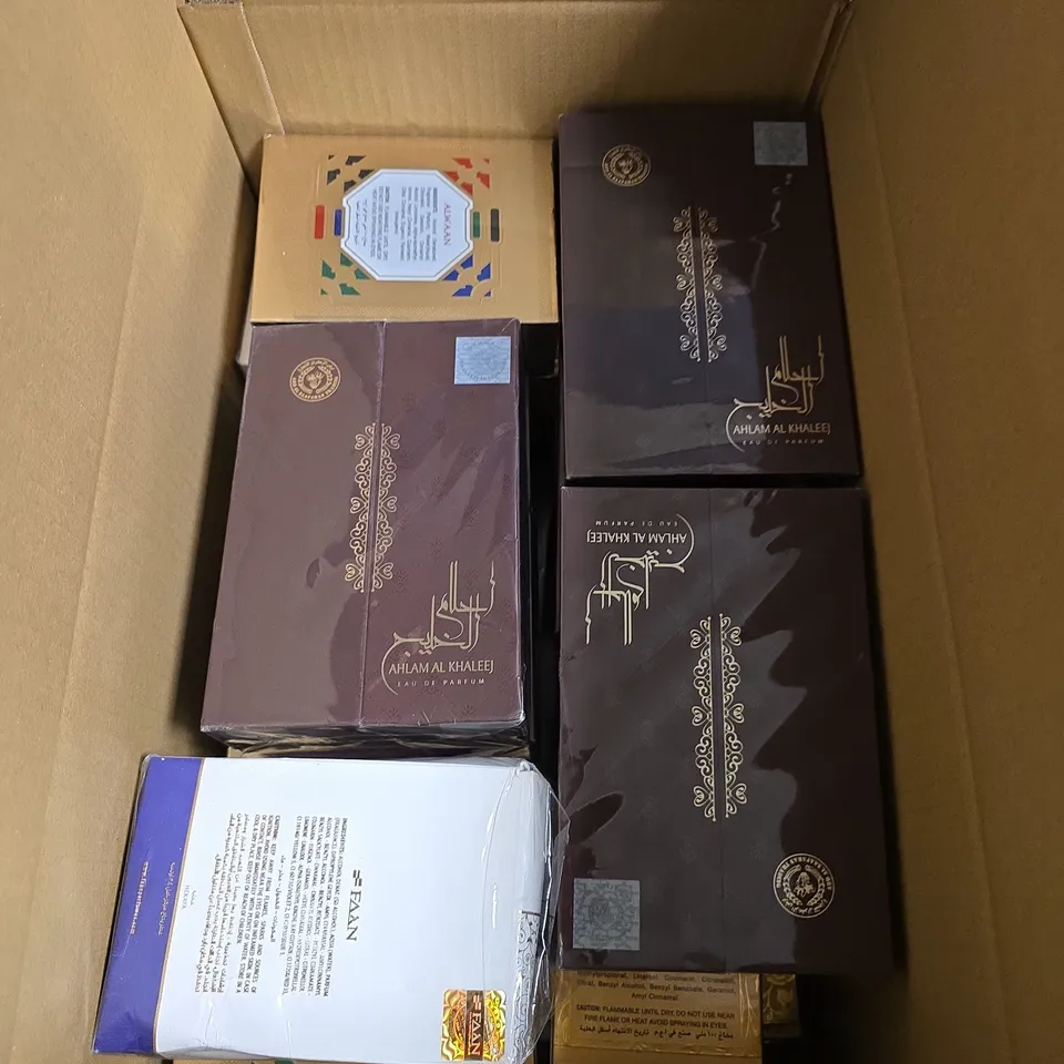 APPROXIMATELY 15 ASSORTED BOXED FRAGRANCES TO INCLUDE AHLAM AL KHALEEJ, ALWAAN, HEKAYA ETC