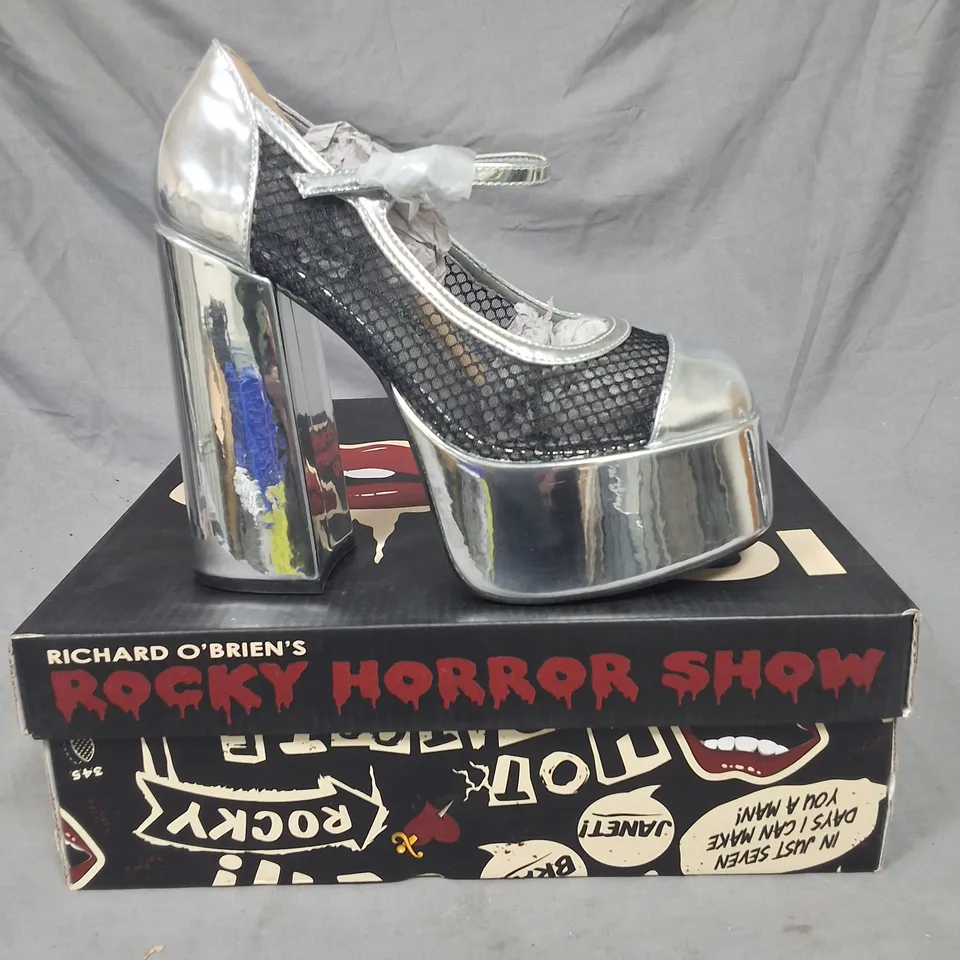 BOXED KOI ROCKY HORROR SHOW REGULAR FRANKIE FAN FISHNET PLATFORM HEELS - UK 4