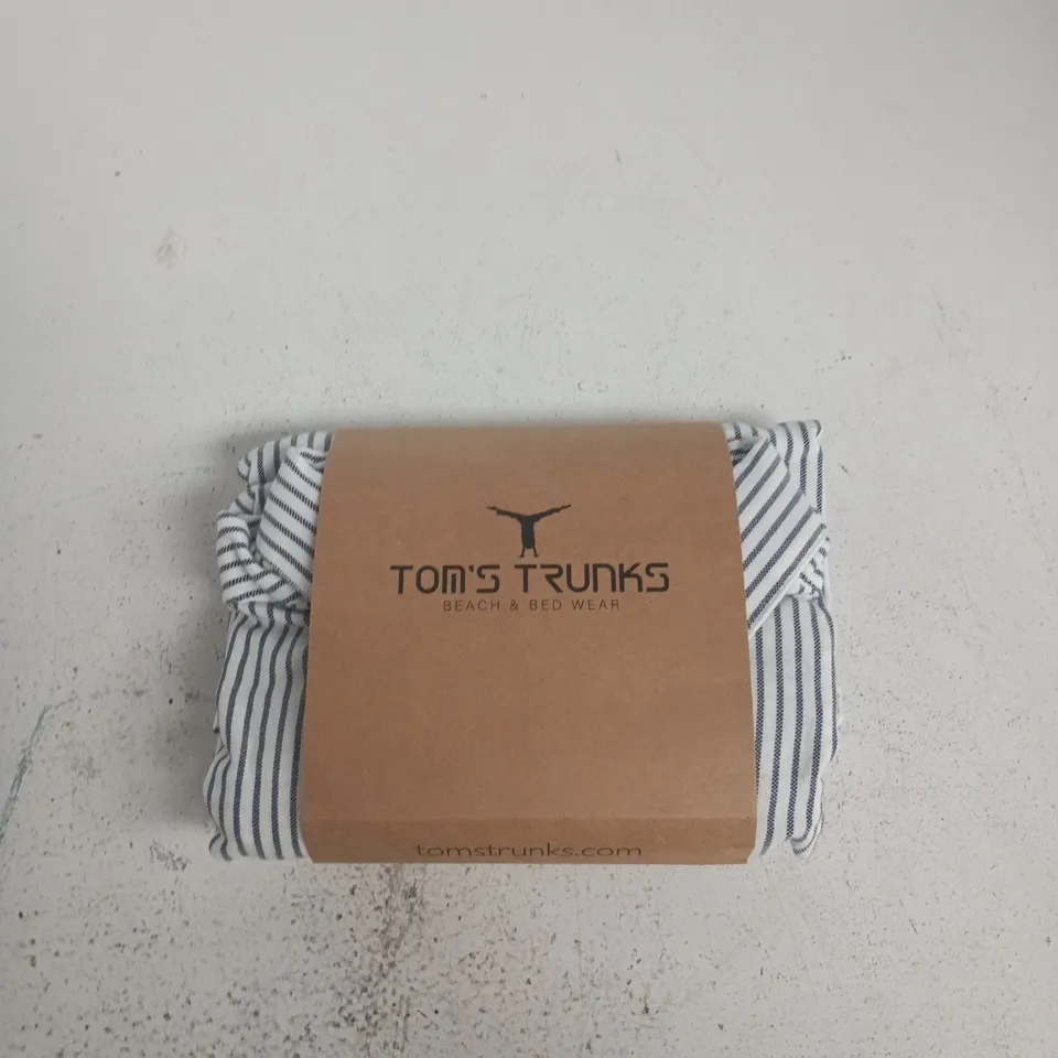 TOM'S TRUNKS PINSTRIPE SHIRT – WHITE & NAVY, XL