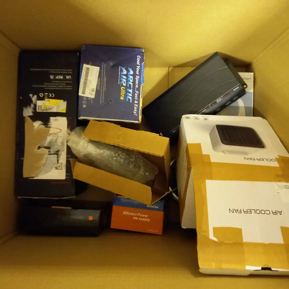 BOX OF APPROX 10 ASSORTED ITEMS INCLUDING BATMAN OVERHEAD HEADPHONES, HONEYWELL THERMOSTAT AND PORTABLE HEATER