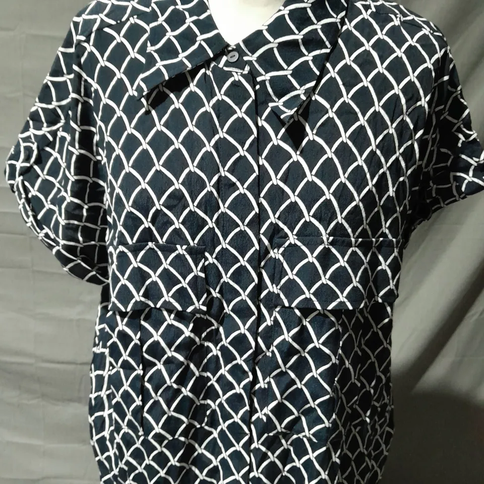 MINI VELVET SHIRT SIZE LARGE