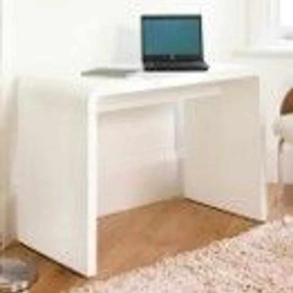 BOXED HUDSON COMPUTER DESK RECTANGULAR IN WHITE HIGH GLOSS (1 BOX)