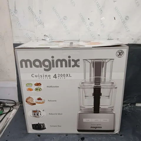 BOXED MAGIMIX CUISINE 4200XL AUTO SYSTEM 