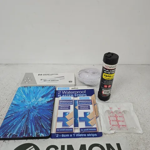 APPROXIMATELY 20 ASSORTED ITEMS INCLUDING A TABLET CASE, HIBACHI PLASTER STRIPS AND SOME SPRAY BOTTLES