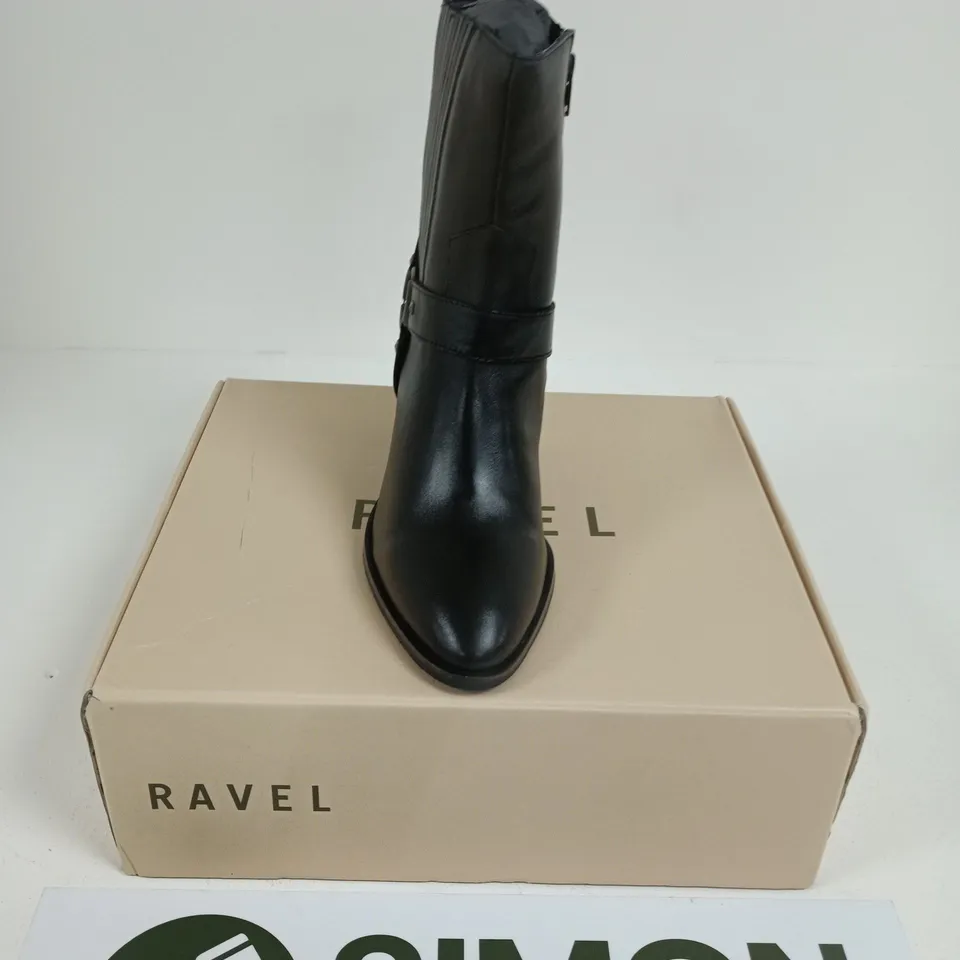 RAVEL WOMEN'S BLACK LEATHER ANKLE BOOTS WITH BUCKLE STRAP - SIZE 7