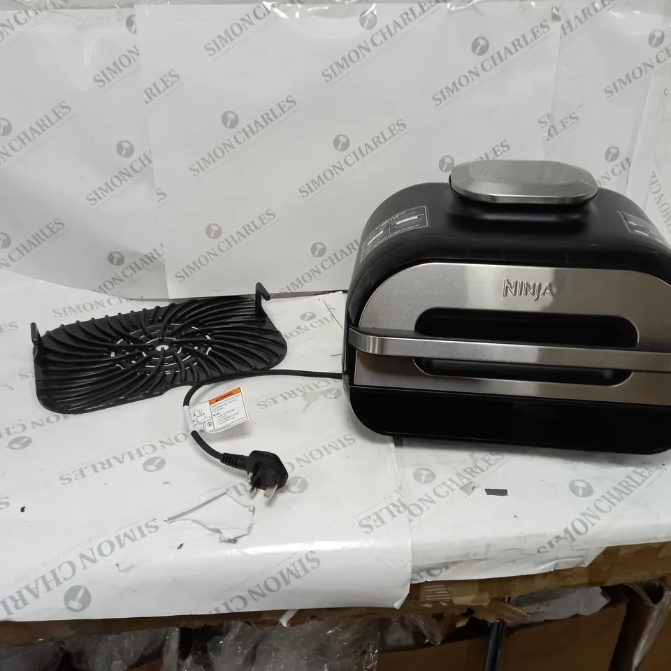 BOXED NINJA FOODI MAX HEATH GRILL & AIR FRYER