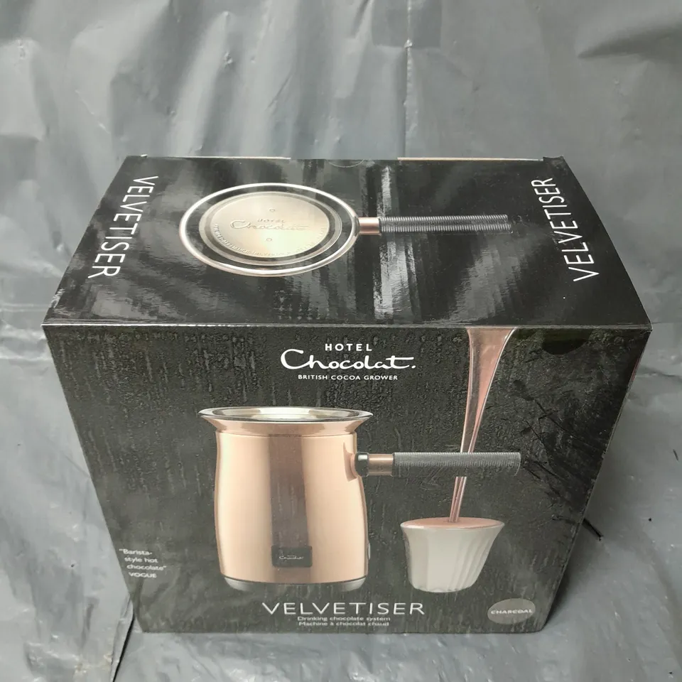 BOXED HOTEL CHOCOLAT VELVETISER