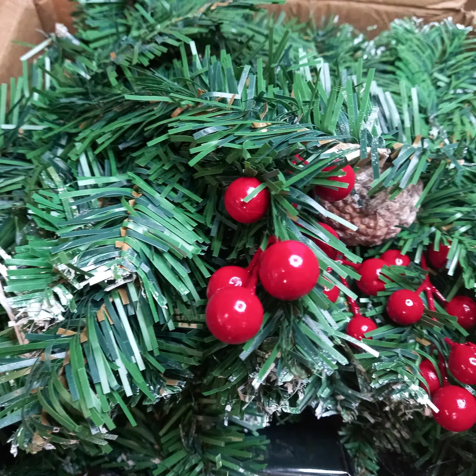 DESIGNER STYLE DECORATIVE FESTIVE GARLAND