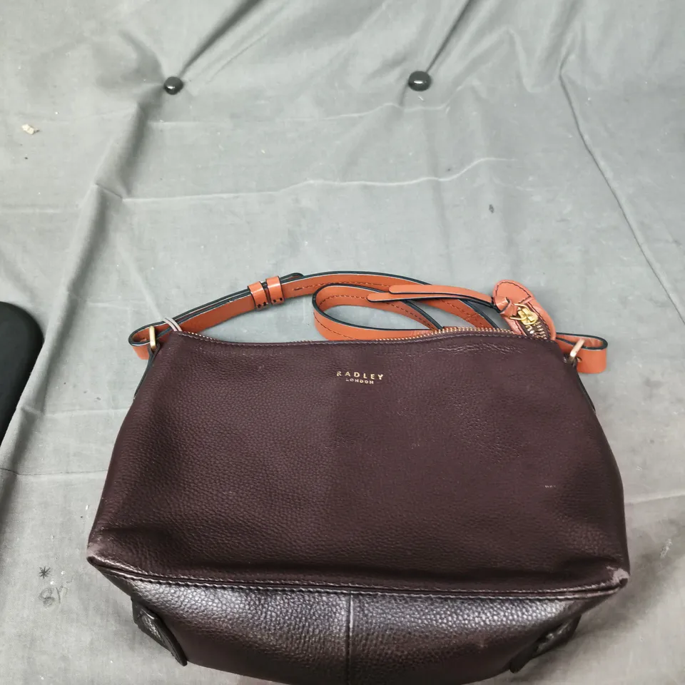 RADLEY LONDON LEATHER SHOULDER BAG – BROWN