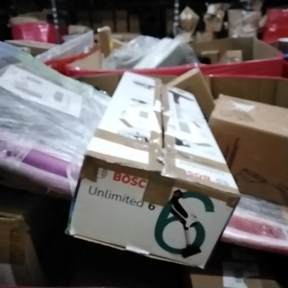 PALLET OF ASSORTED PRODUCTS AND HOUSEHOLD GOODS TO INCLUDE;SKYCURVE PLATFORM TREE SWING,PIZZA OVEN,HOOVER