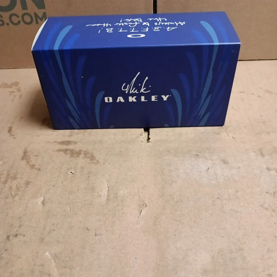 OAKLEY SUNGLASSES SIELO SQ MATTE NAVY LENS PRIZM ROSE GOLD BOXED