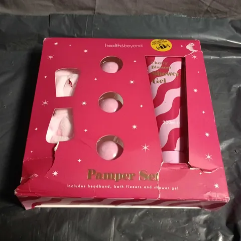 HEALTH & BEYOND PAMPER SET