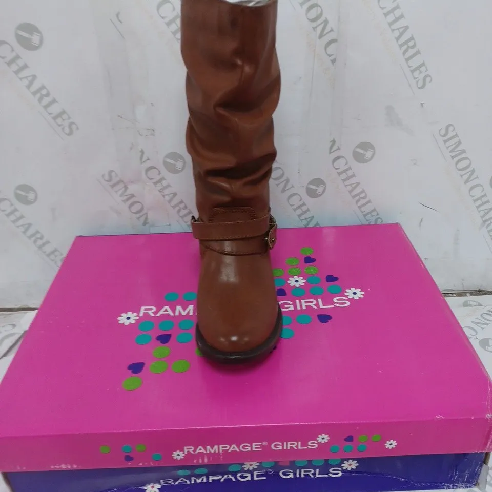 LOT OF 3 PAIRS OF GIRLS BOOTS