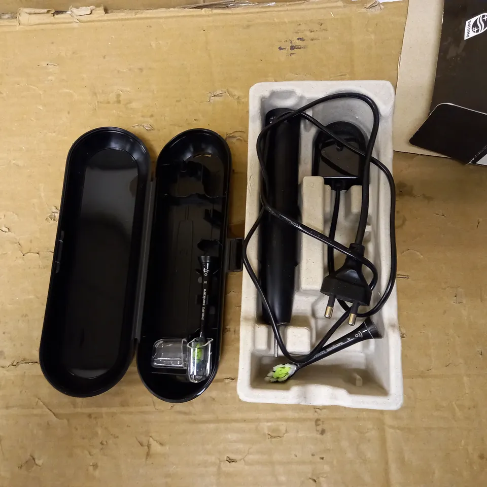 PHILIPS SONICARE 6100 TOOTHBRUSH