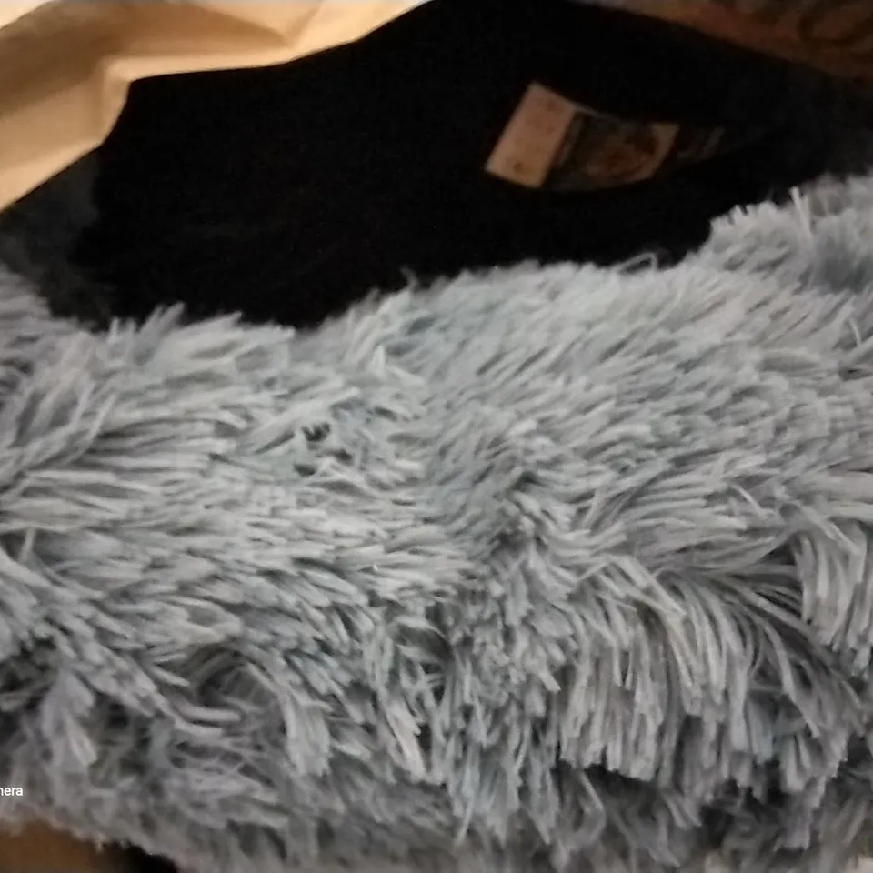 CALMING DOUGHNUT IN GREY