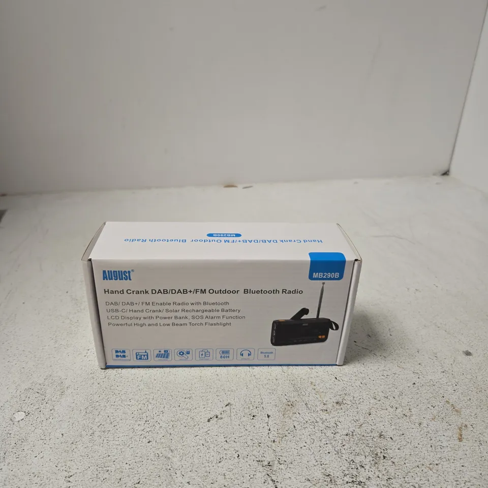 AUGUST MB290B HAND CRANK DAB/DAB+/FM OUTDOOR BLUETOOTH RADIO