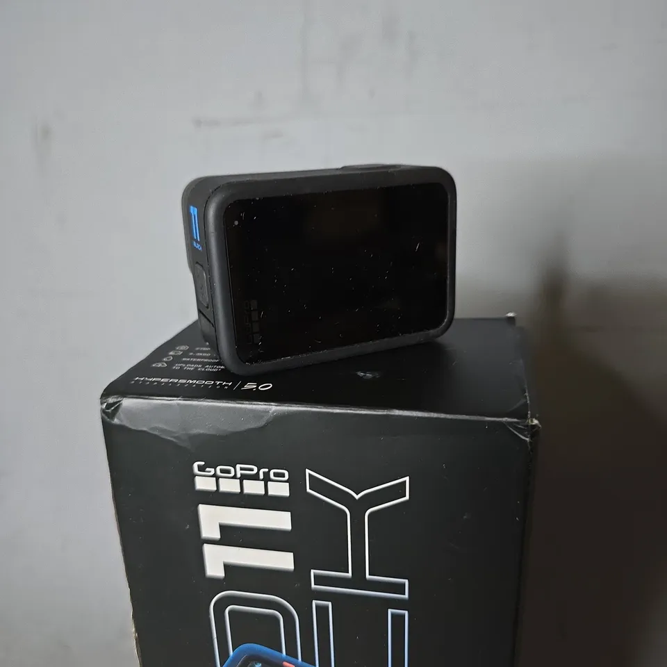 BOXED GO PRO HERO 11 BLACK ACTION CAMERA